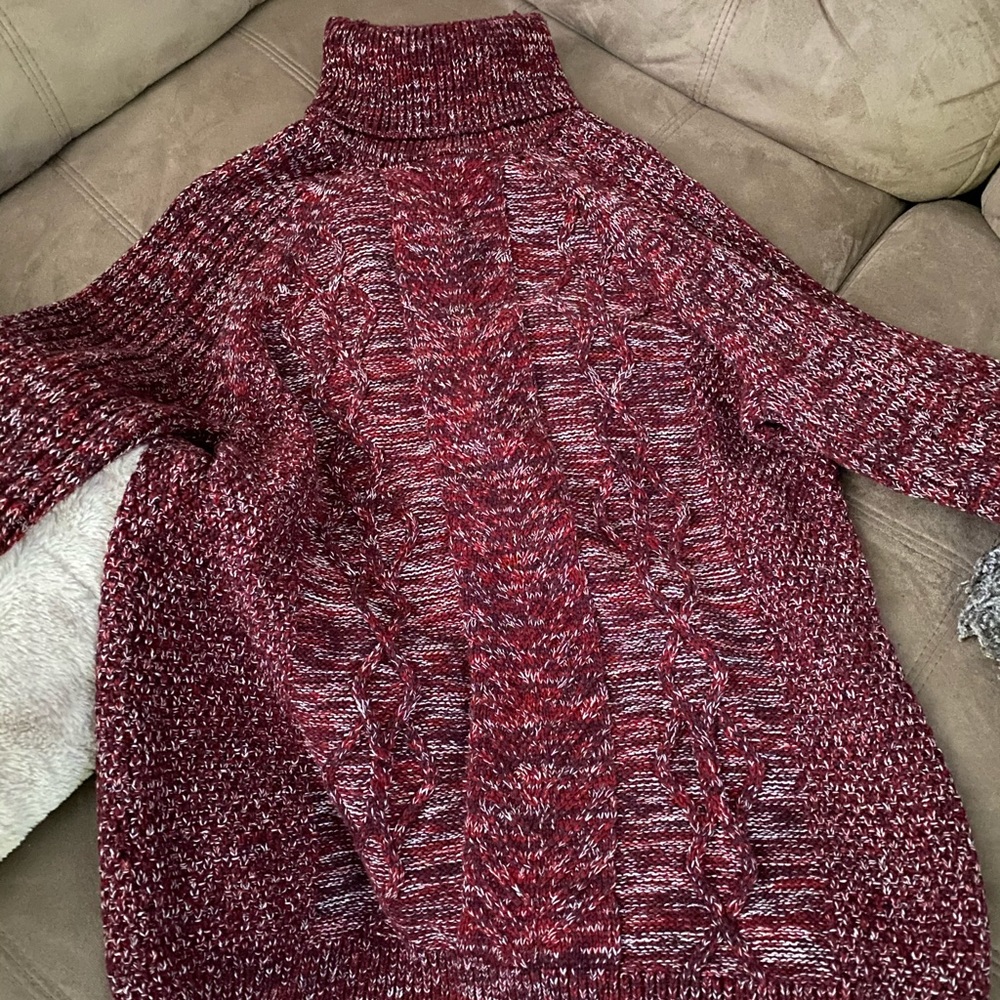 Express marble knit turtleneck